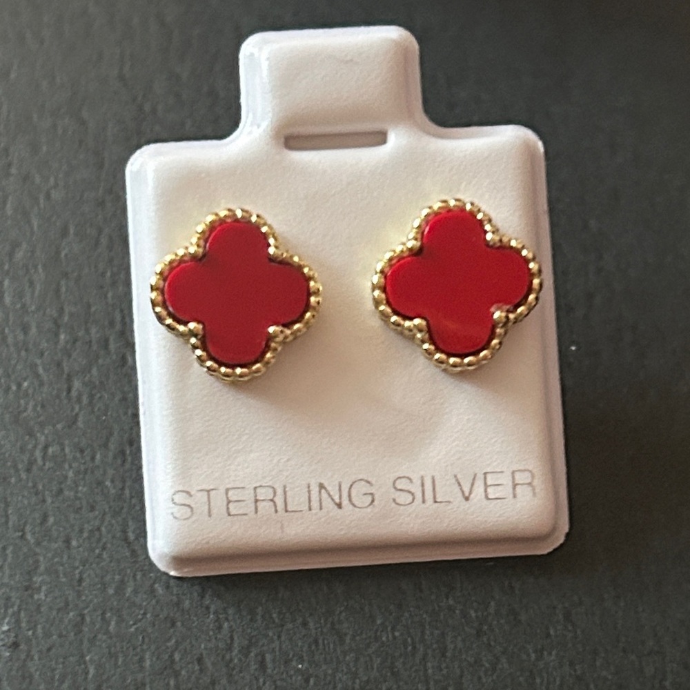 Gold and Red‎ Clover Stud Earrings